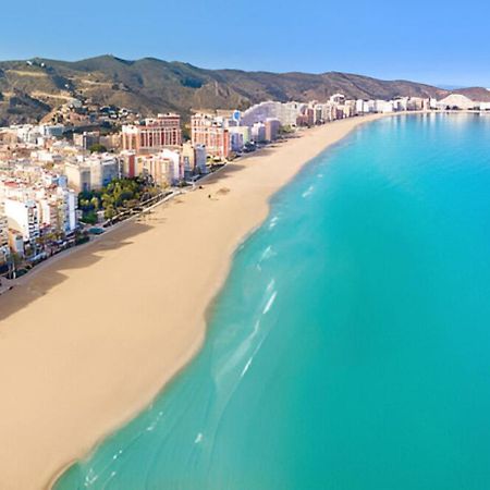 Nuevo, Primera Linea De Playa, Con Piscina Y Vistas Al Mar Кульєра Екстер'єр фото