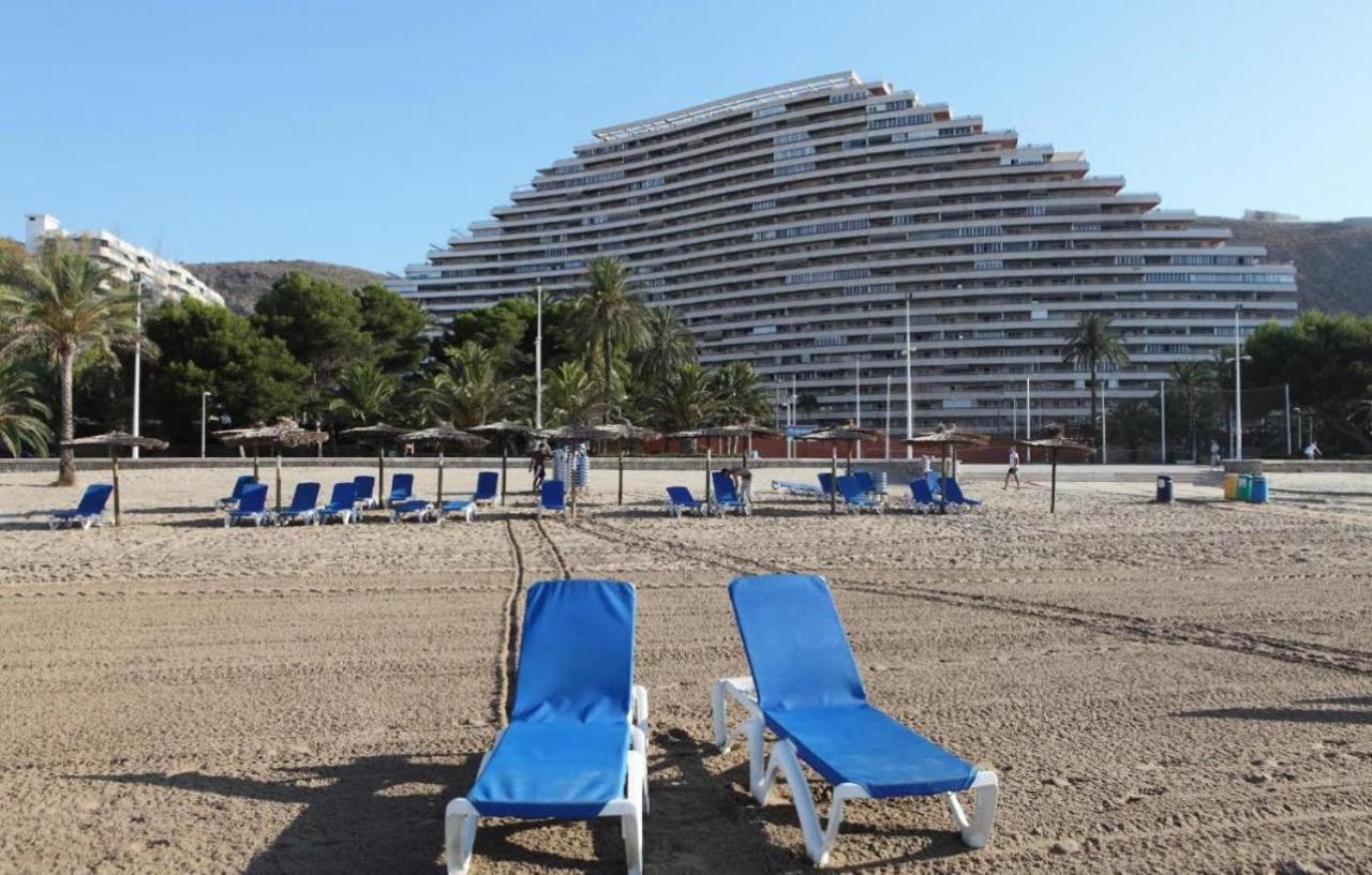 Nuevo, Primera Linea De Playa, Con Piscina Y Vistas Al Mar Кульєра Екстер'єр фото